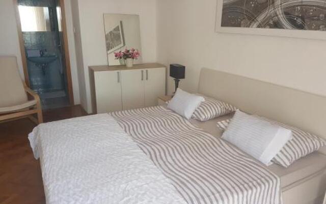 Apartment Podbarje