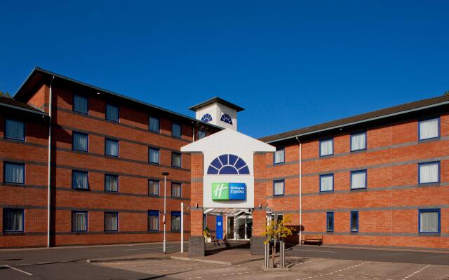 Holiday Inn Express Droitwich Spa, an IHG Hotel