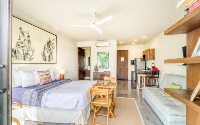 Zulim Condo - 302