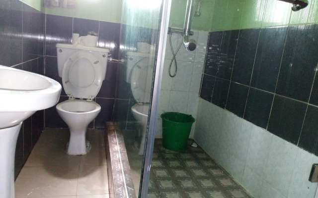 Richanthonio Suites