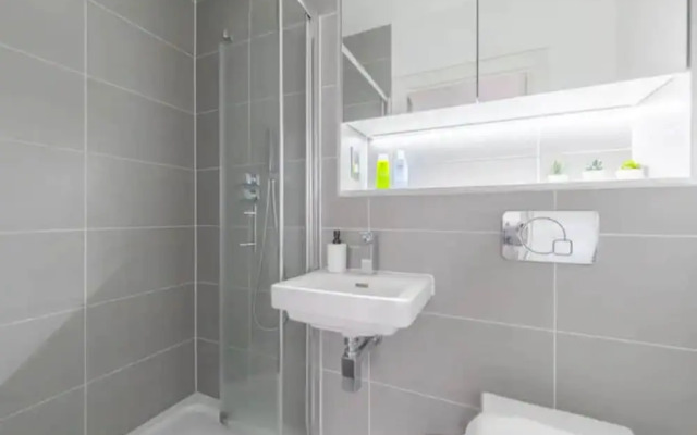 Spacious 4BD Townhouse - Near Stratford City!