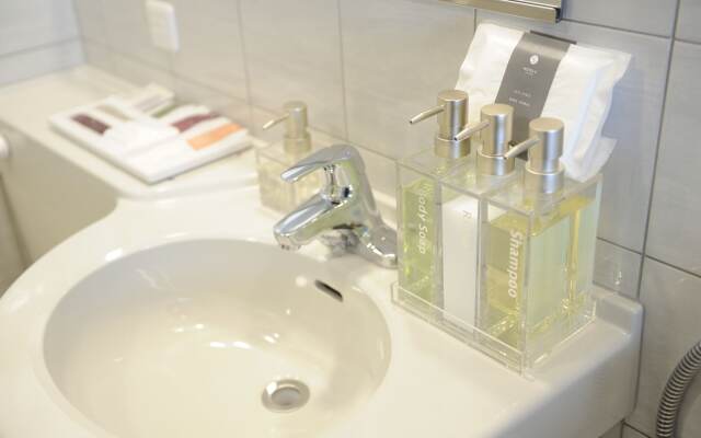 Roppongi Hotel S