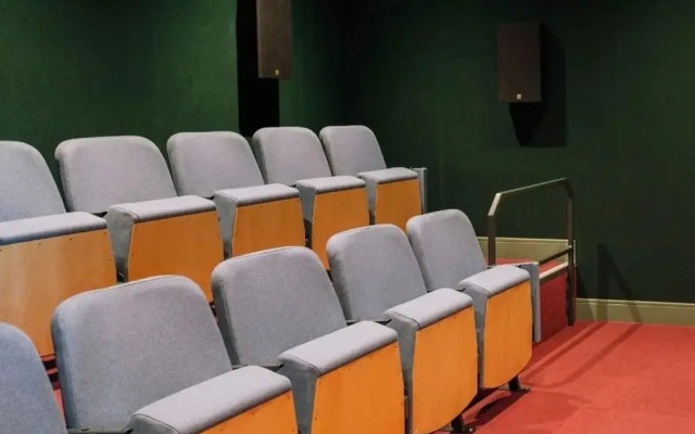 Student Only Scape Leeds