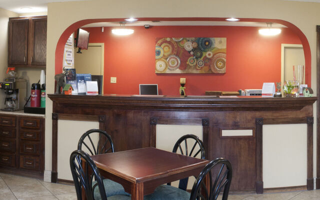 Motel 6 Marshall, TX