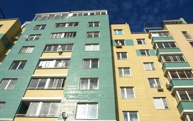 Apartments on Ozernaya Street