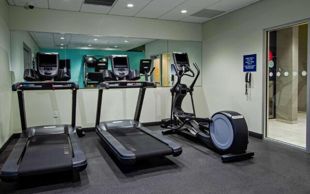 Tru by Hilton Columbus Airport