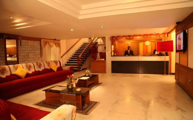 Hotel Grand Palace