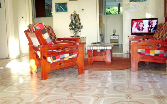 House With 2 Bedrooms in Deshaie, With Wonderful Mountain View, Enclosed Garden and Wifi
