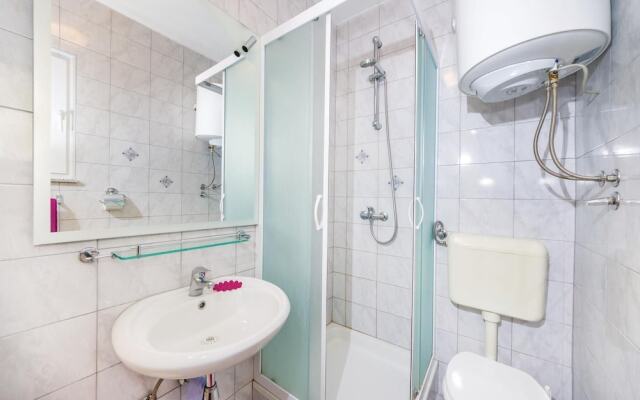 Awesome Home in Krusevo With 2 Bedrooms and Wifi