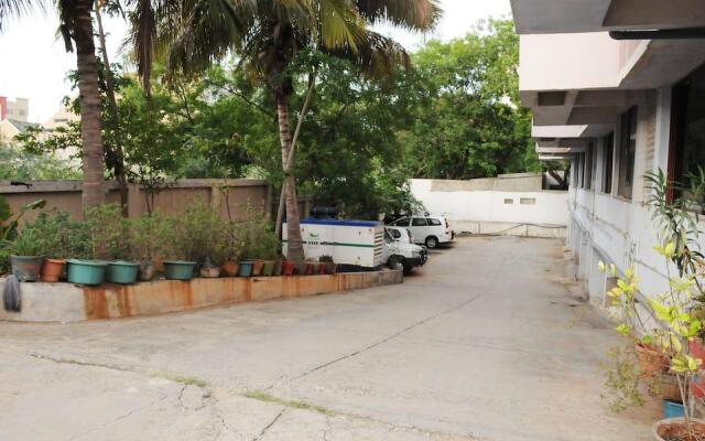 Nayath Serviced Apartment