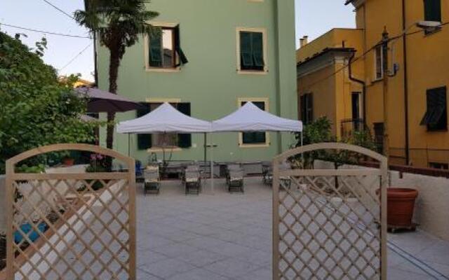 Il Giardino dei Limoni Room & Breakfast