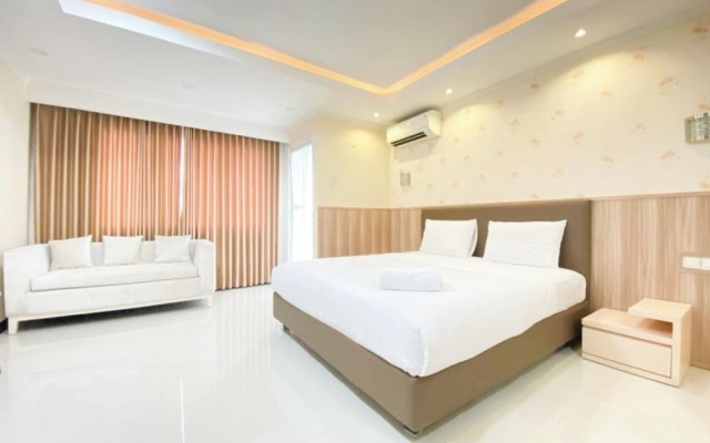 Homey And Comfort Stay Studio Sentraland Semarang Apartment