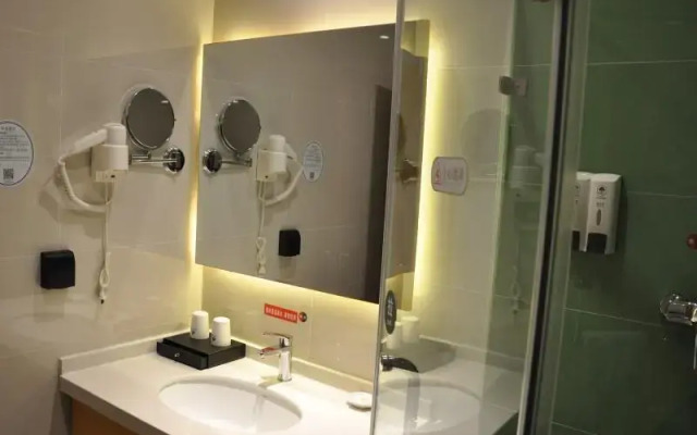 GreenTree Inn Langfang Bazhou City Tangeerli Town Spa Business Hotel