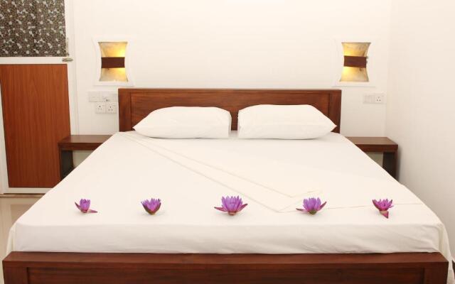 Tinara River Inn, Weligama