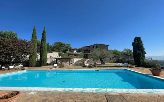 Manor Rico - Big Mansion With Pool and Private Garden