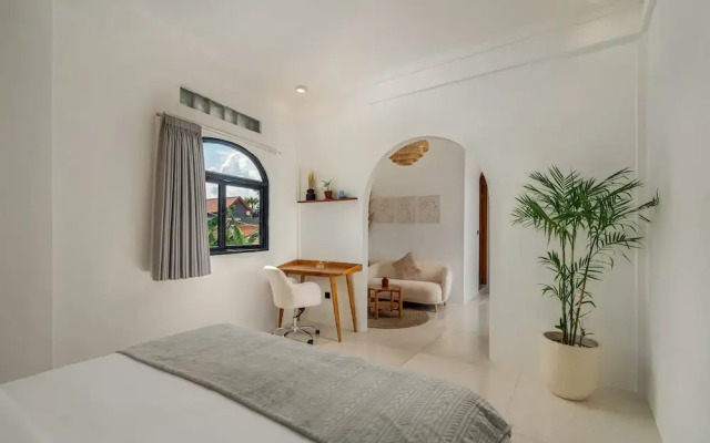 Casa Amor by GORO