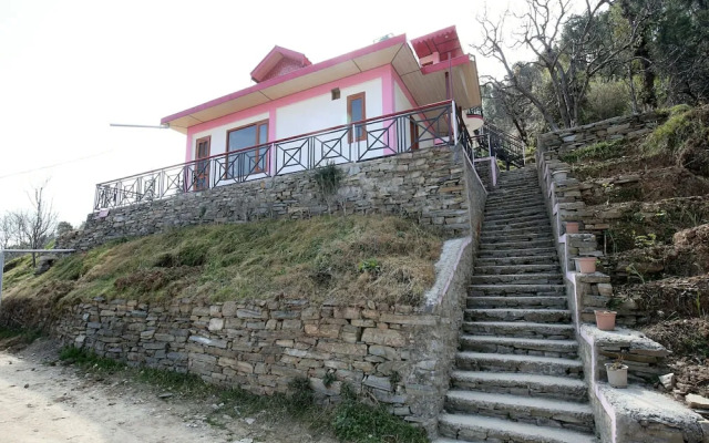 OYO 12215 Home 1RK Exotic Valley View Chail