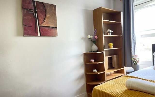 Portobello Road artistic studios