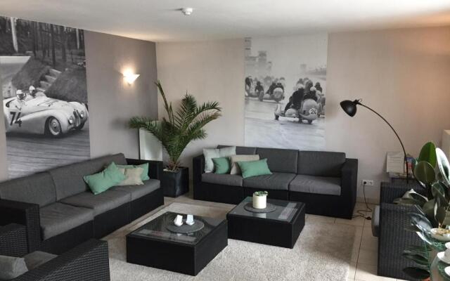 Hotel Garni Max Zwo