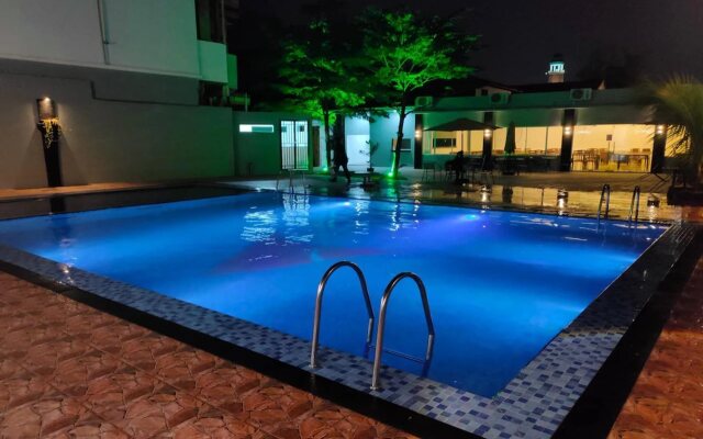 Antares Hotel