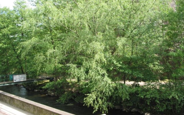 Hôtel Restaurant Le Dristan