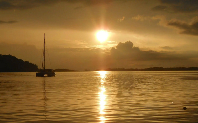 Banana Bay Marina