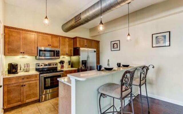 JBH 115 W 2nd Apt #1