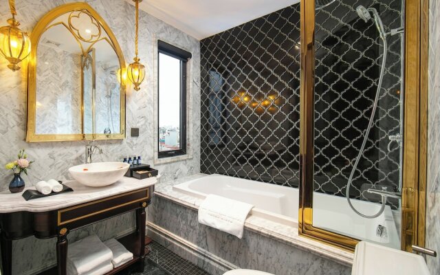 Le Chanvre Hanoi Hotel & Spa