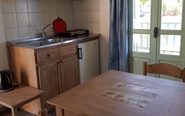 Amazones Village Suites
