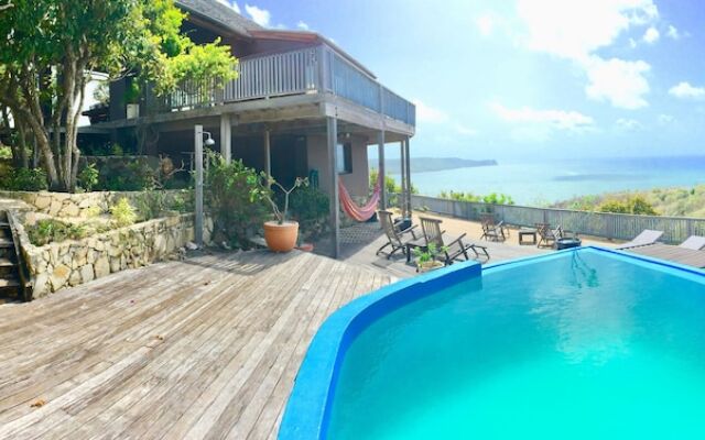 Blue Dream Antigua B&B