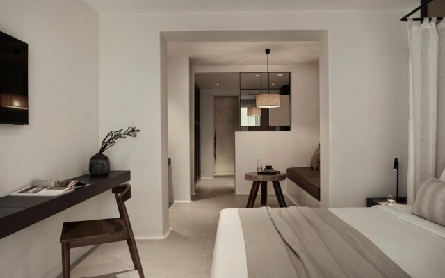 Ezio Bo Luxury Living