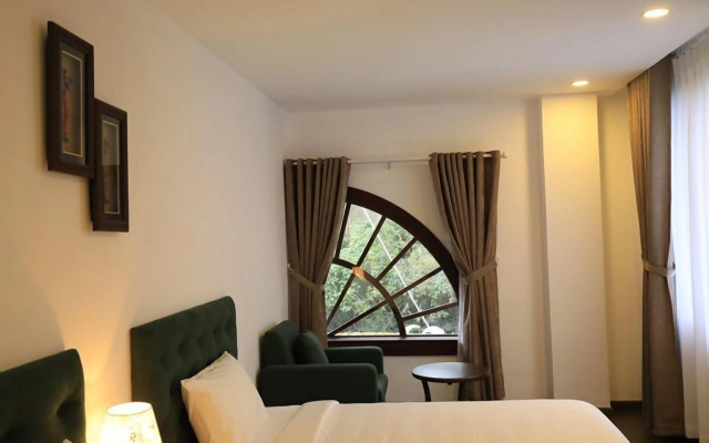 TTR Moonstone Apart Hotel