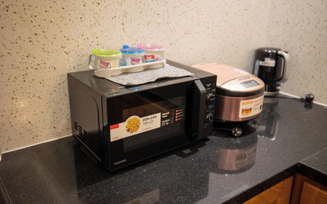 La Fleur Premium Central Apartment