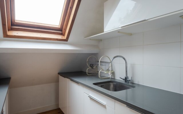 Bright 2Br Home In Wimbledon 4 Guests