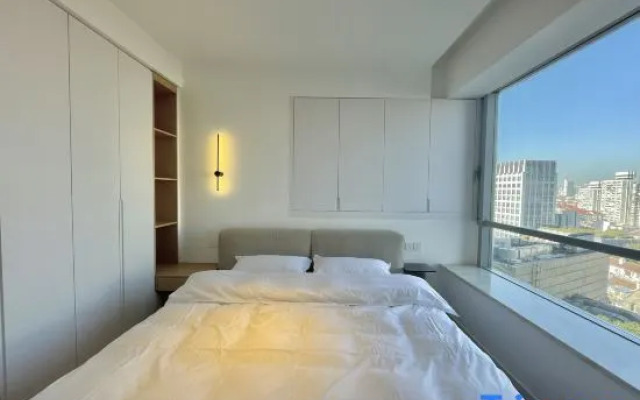 Shanghai Z·Home Homestay (Riyueguang Bojue Ju Branch)