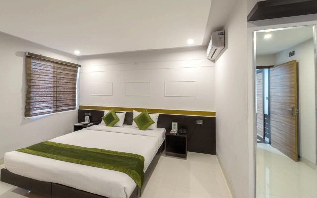 Treebo Raj Premier, Indiranagar