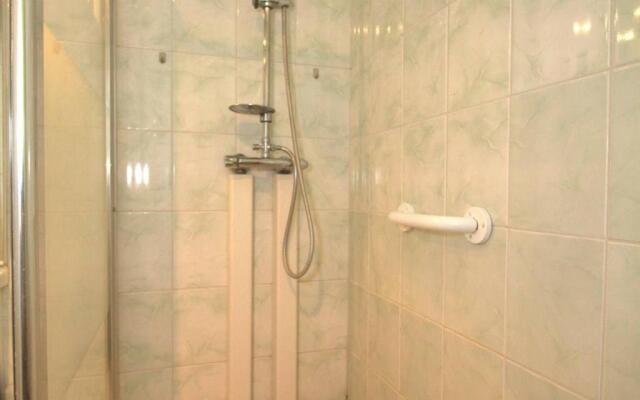 Appartement Balaruc-les-Bains, 1 pièce, 4 personnes - FR-1-553-101