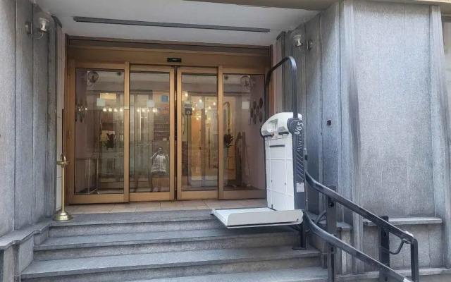 Hotel Lux