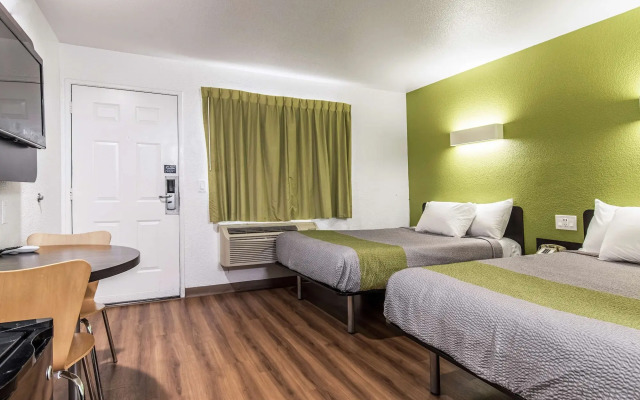 Motel 6 Ontario, CA - Airport
