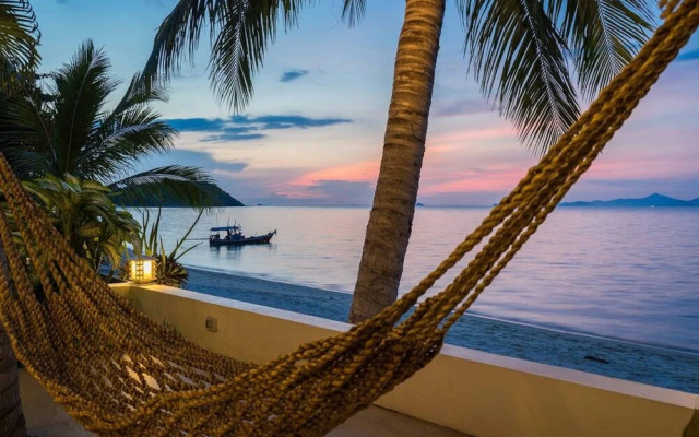 1 Bedroom Beach Front Villa Bangrak