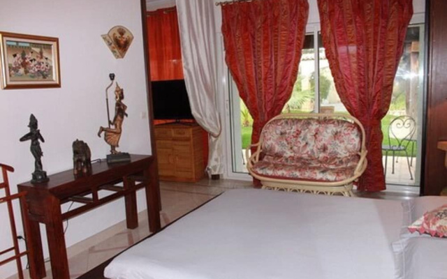 La Villa Topi