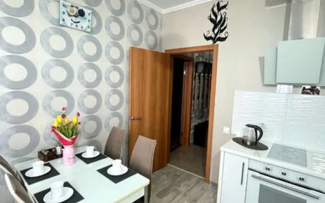 Апартаменты в Белых Росах на Ярыгинской набережной, д. 19а