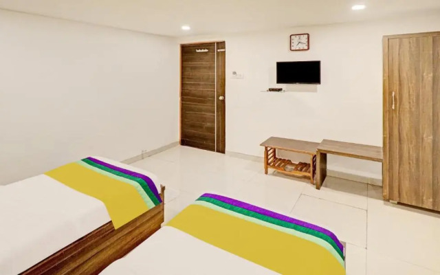 Itsy By Treebo - Radhe Residency