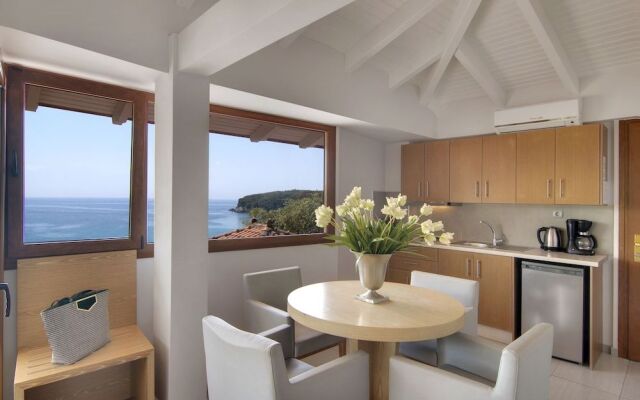 Valtos Beach Hotel