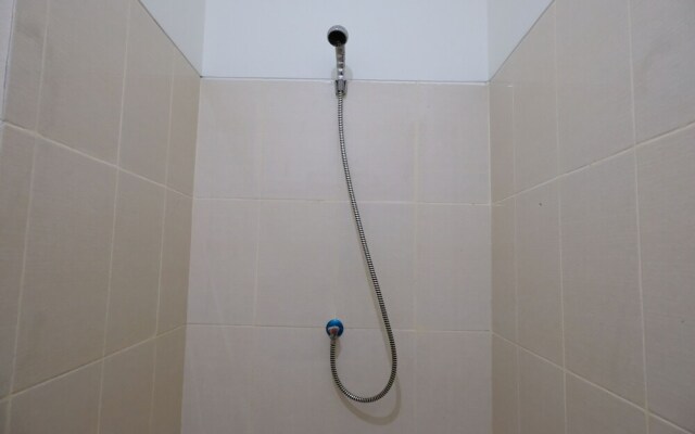 Cozy Minimalist Studio Apartement At Bale Hinggil