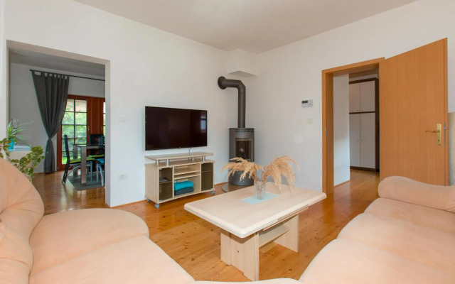 Thirsty River Apartments