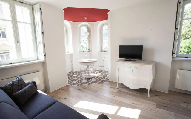 Villa Italia Luxury Suites and Apartments