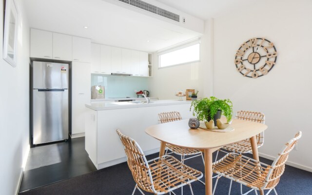 Boutique Stays - Zinc Views - 401, Port Melbourne