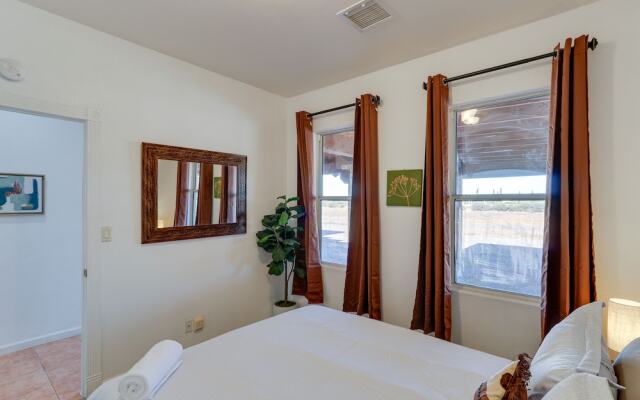 Eloy Retreat w/ Pool Access + Central A/c!
