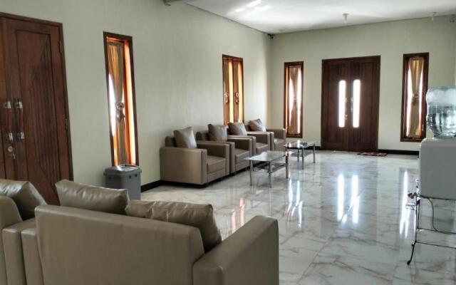 Bromo Seruni Guesthouse